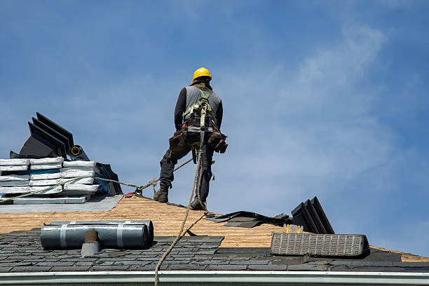 Professional Gutter Installation technician working in New Providence, NJ